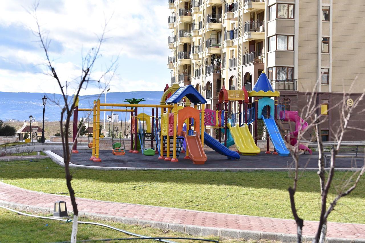 Aden Apartments Tbilisi ภายนอก รูปภาพ